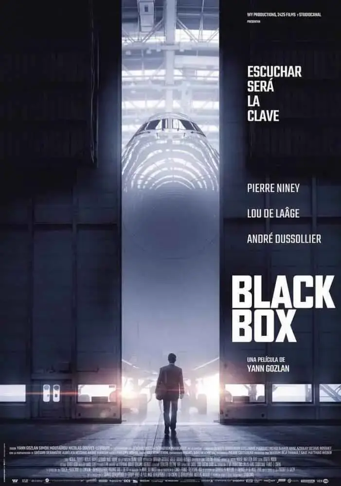Black Box (Boîte noire) (2021)